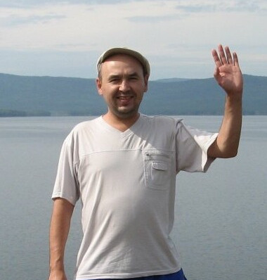 Рустам Халиков