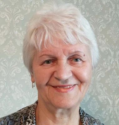 Елена Савельева