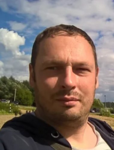 Иван Любшин